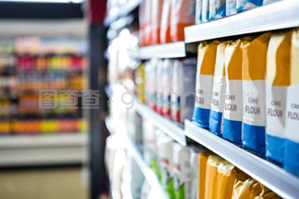 超市貨架上的貿易食品 全球化時代下的消費選擇